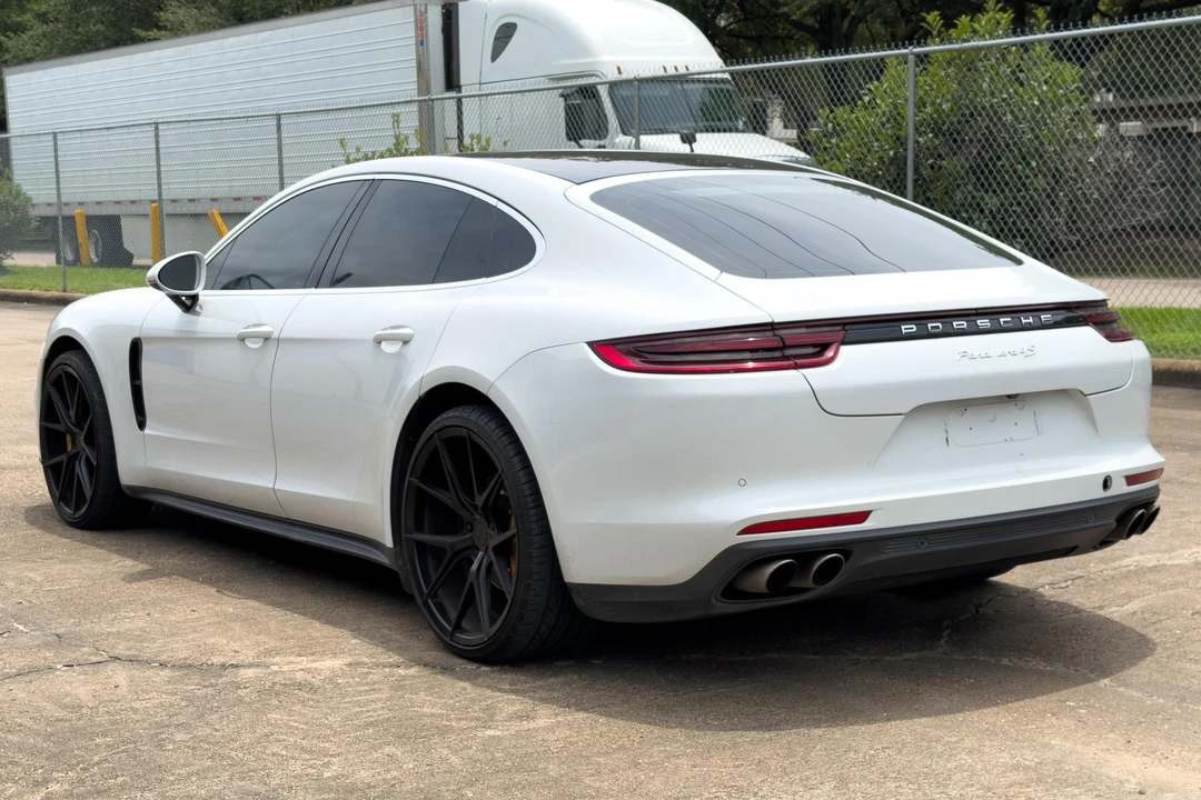2018 Porsche 971 Panamera 4S - Image 4 of 31