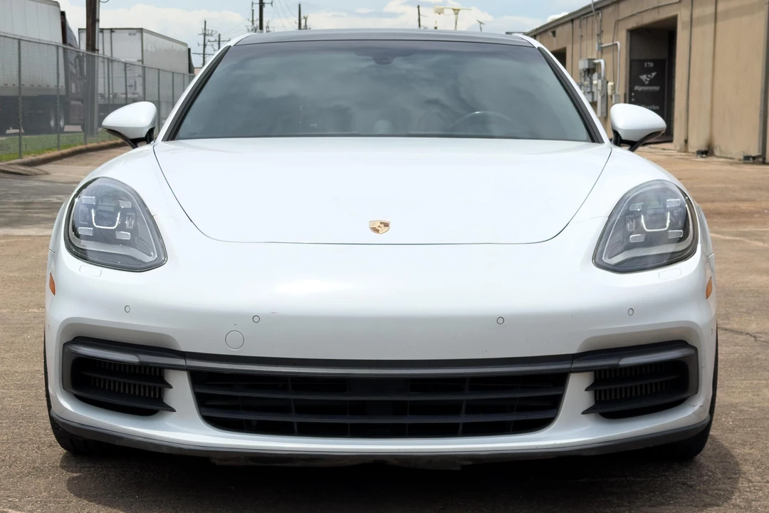 2018 Porsche 971 Panamera 4S - Image 2 of 31