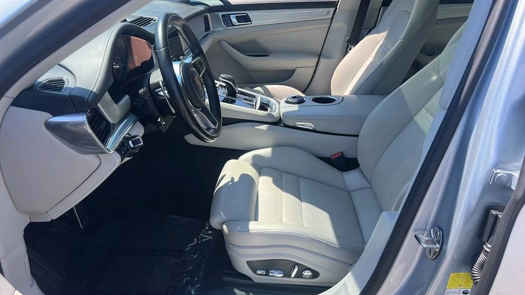 2018 Porsche 971 Panamera 4S - Image 5 of 5