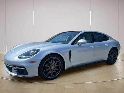 2018 Porsche Panamera 4S