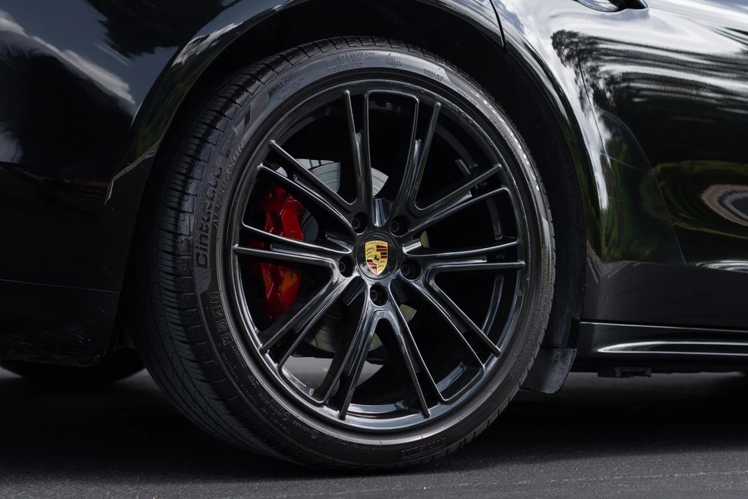 2018 Porsche 971 Panamera 4S - Image 14 of 31
