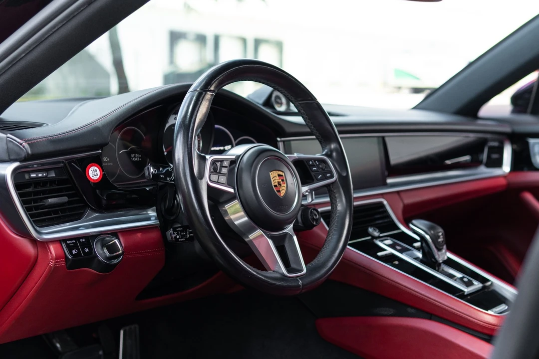 2018 Porsche 971 Panamera 4S - Image 31 of 31