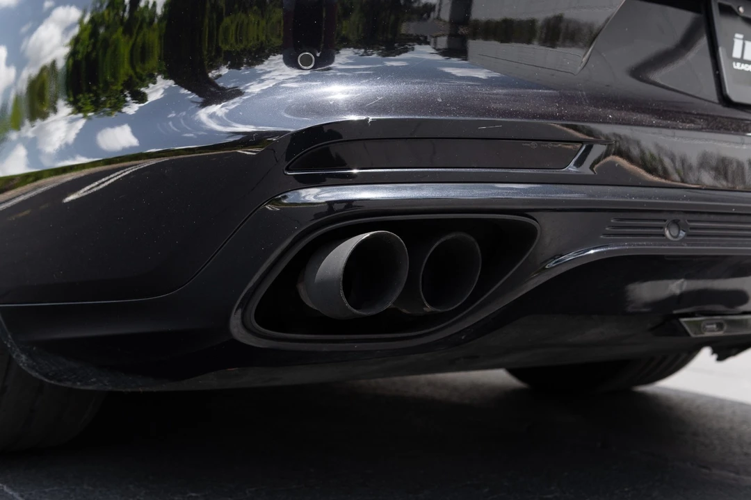 2018 Porsche 971 Panamera 4S - Image 24 of 31
