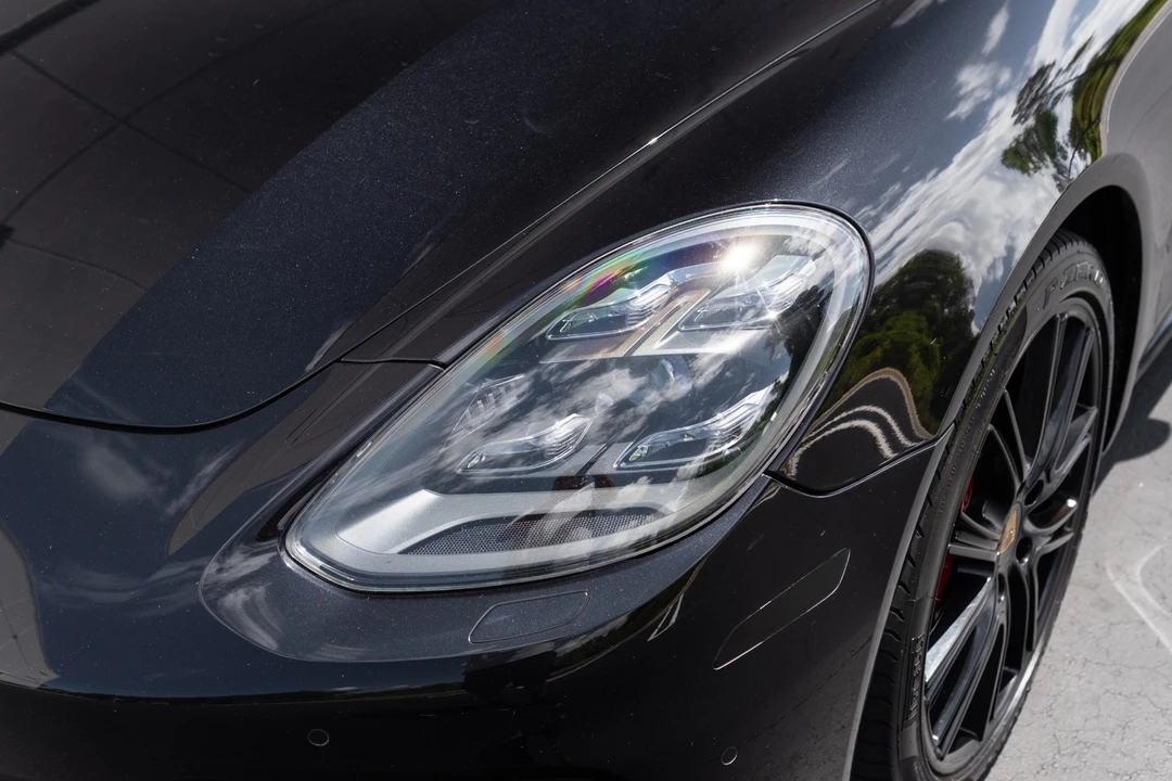 2018 Porsche 971 Panamera 4S - Image 18 of 31