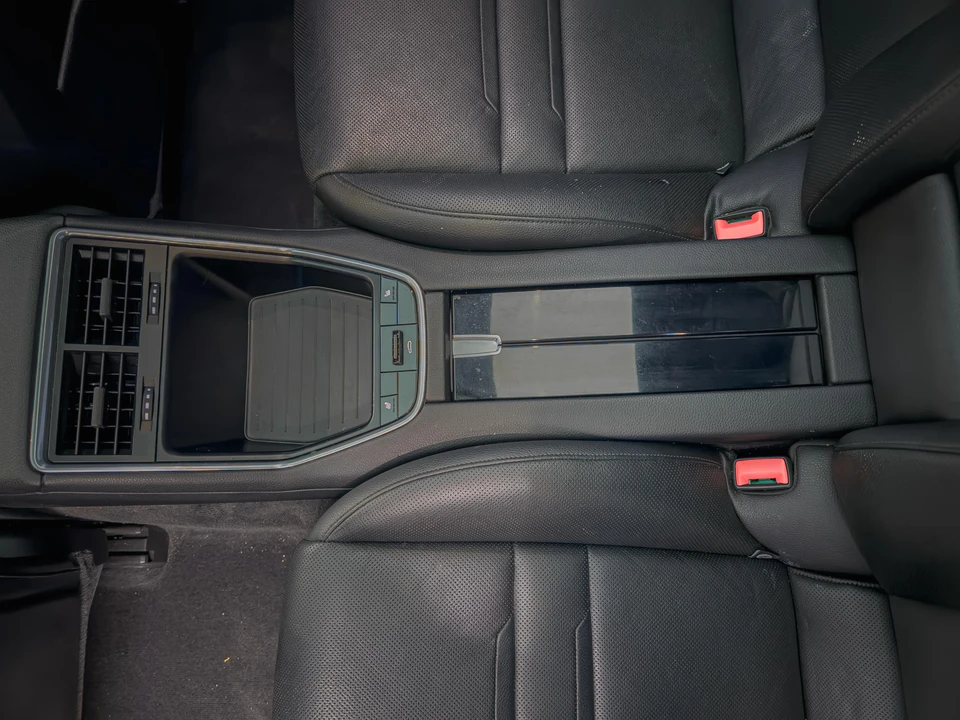 2018 Porsche 971 Panamera 4S - Image 23 of 31
