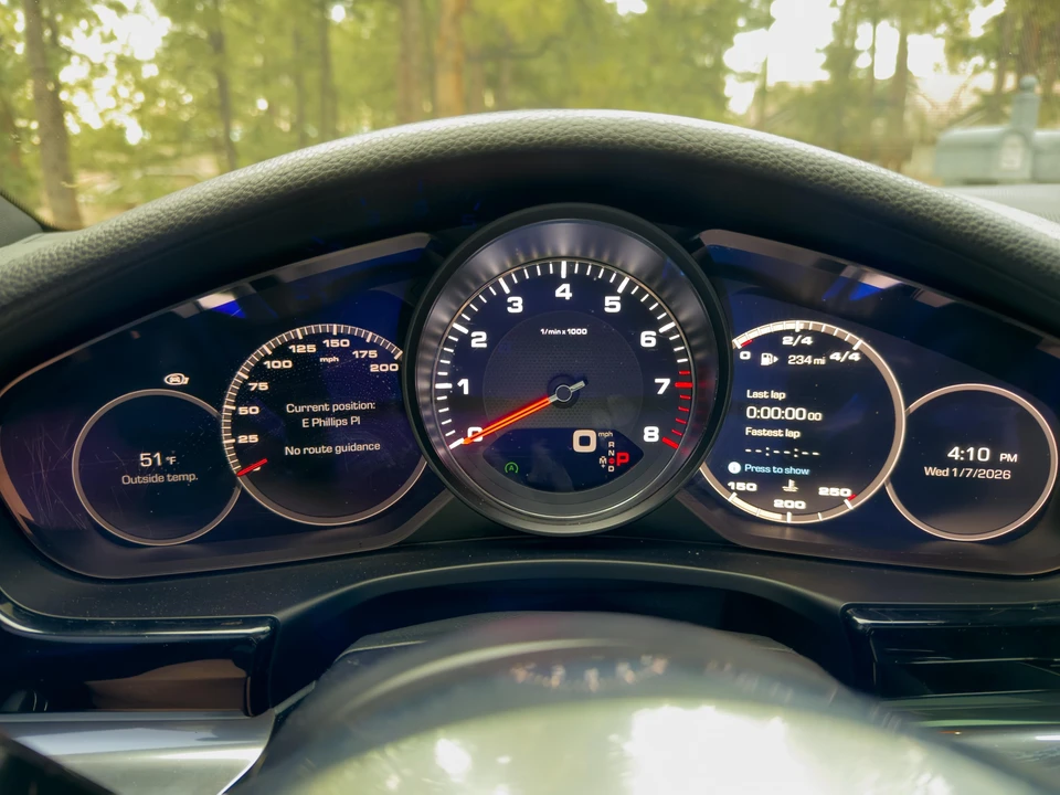 2018 Porsche 971 Panamera 4S - Image 26 of 31