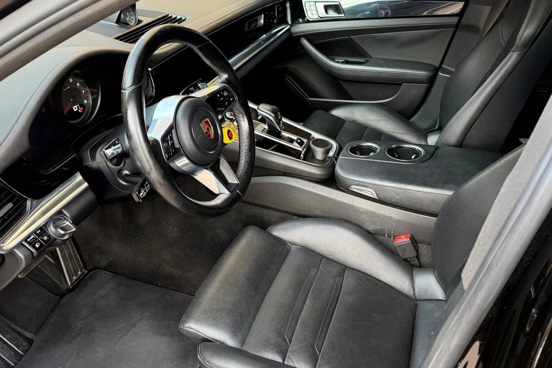 2018 Porsche 971 Panamera 4S - Image 15 of 31