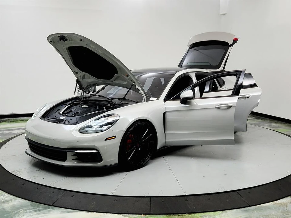 2018 Porsche 971 Panamera 4S - Image 9 of 21