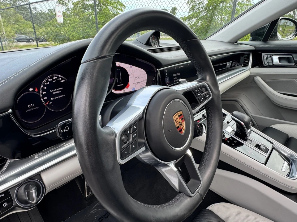 2018 Porsche 971 Panamera 4S - Image 11 of 26