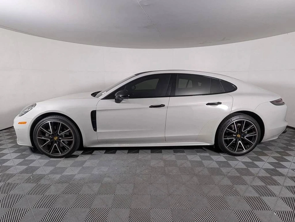 2018 Porsche 971 Panamera 4S - Image 2 of 5