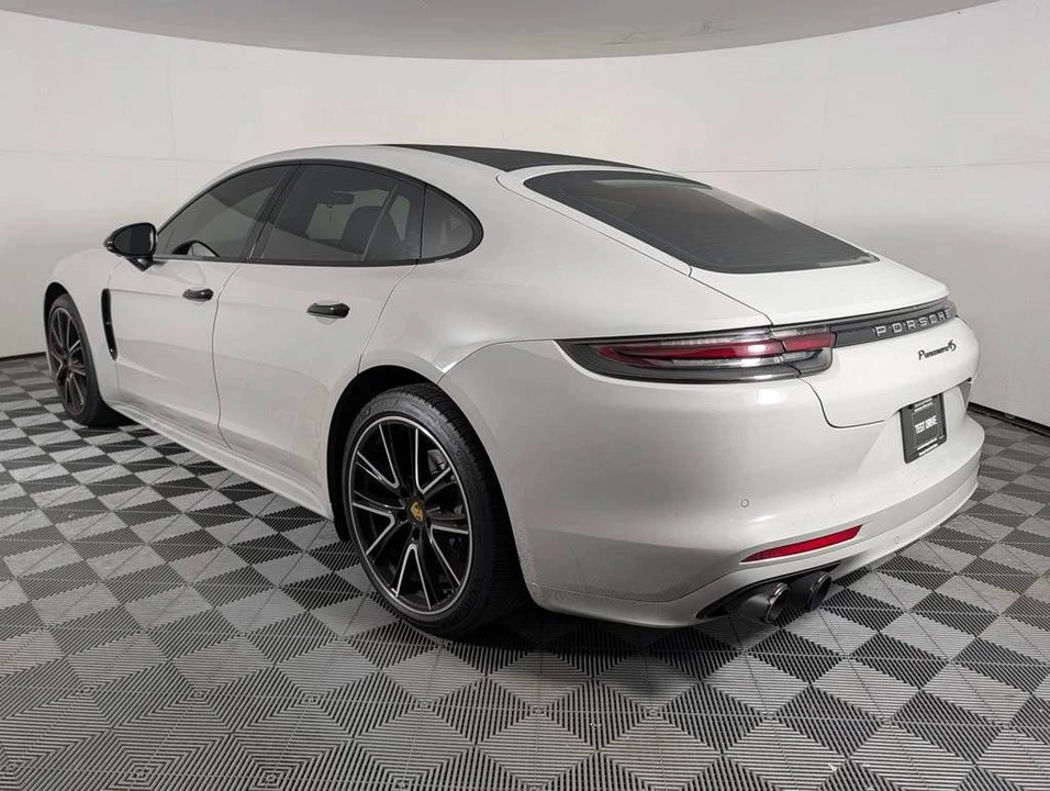 2018 Porsche 971 Panamera 4S - Image 3 of 5