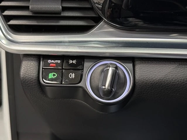 2018 Porsche 971 Panamera 4S - Image 28 of 31