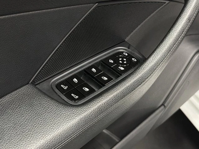 2018 Porsche 971 Panamera 4S - Image 22 of 31