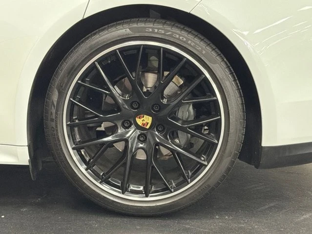 2018 Porsche 971 Panamera 4S - Image 17 of 31