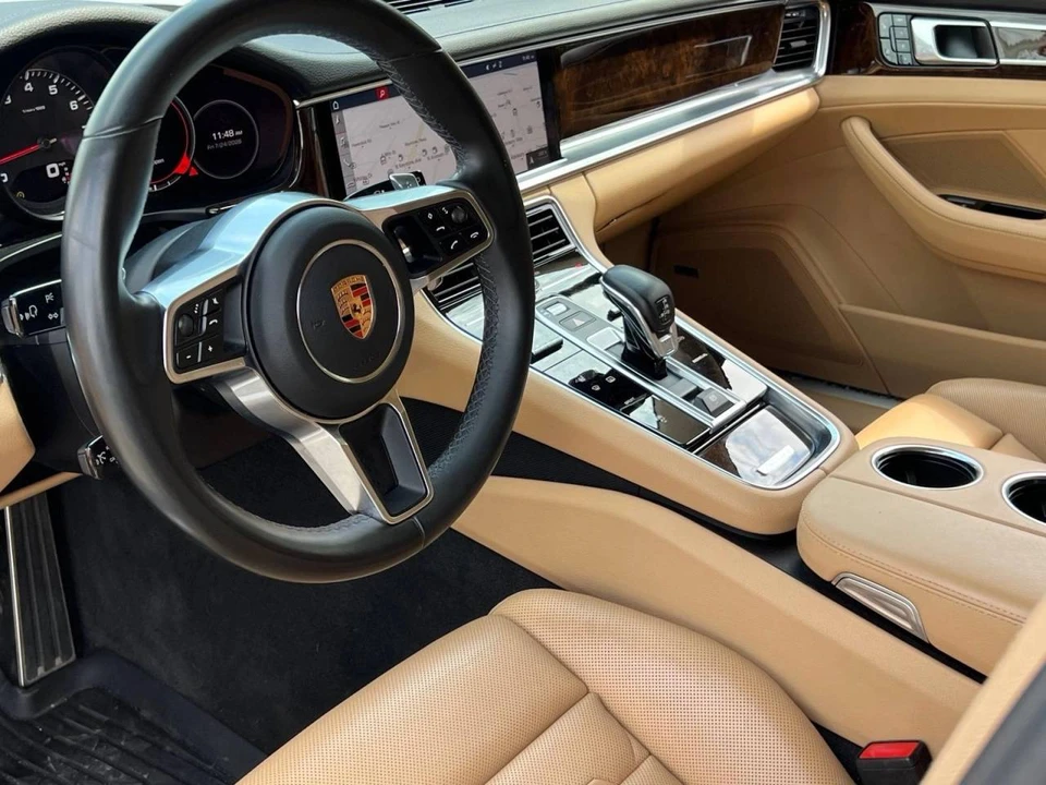 2018 Porsche 971 Panamera 4S - Image 4 of 5