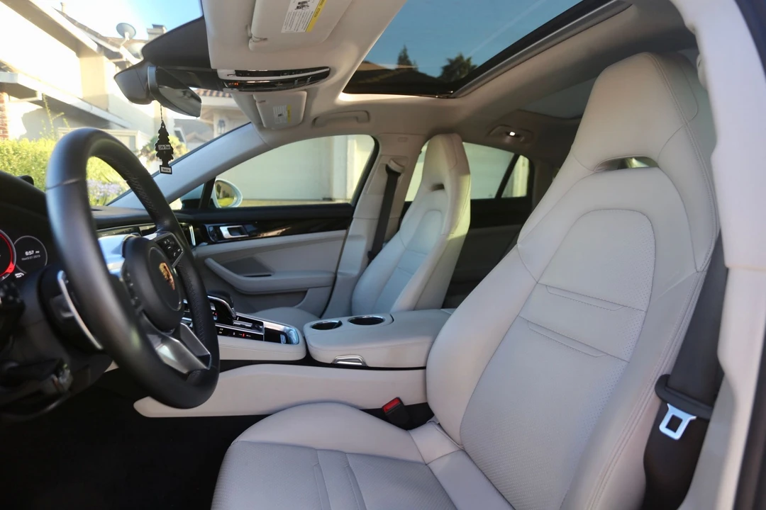 2018 Porsche 971 Panamera 4S - Image 8 of 9