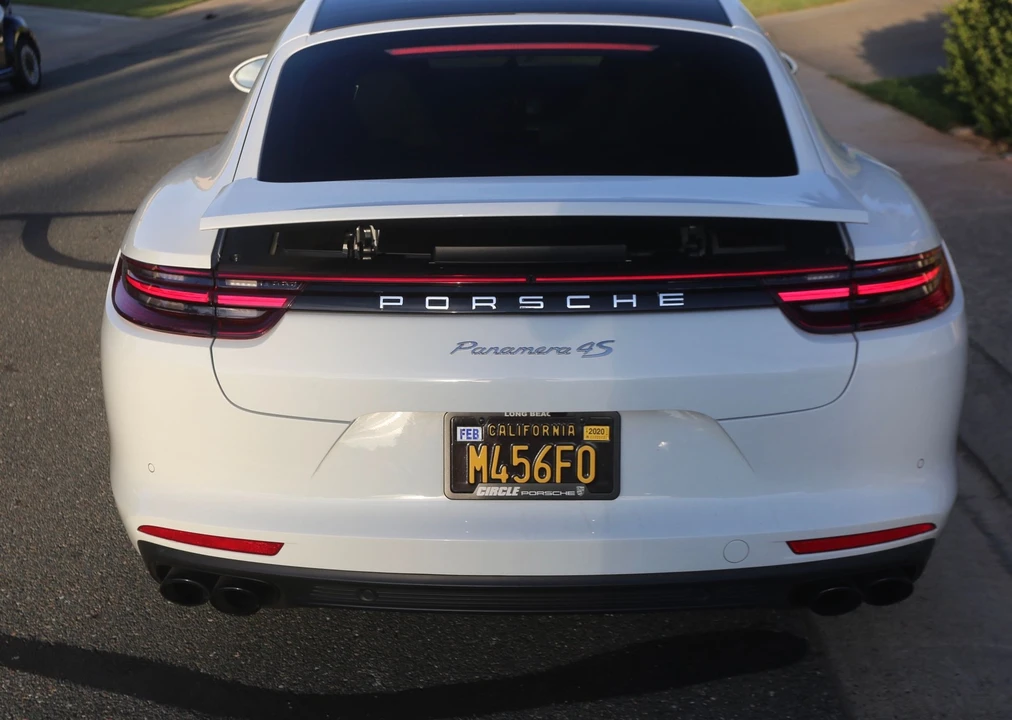 2018 Porsche 971 Panamera 4S - Image 7 of 9