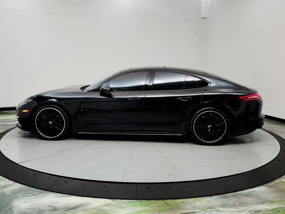 2018 Porsche 970 Panamera 4S - Image 8 of 12