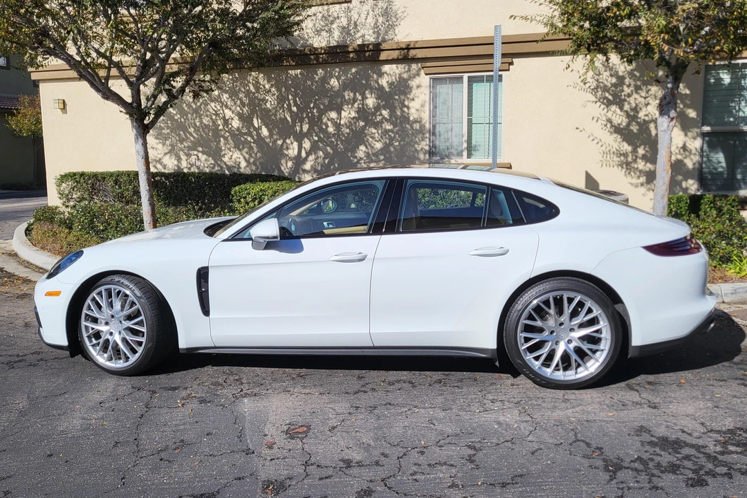 2018 Porsche 971 Panamera S - Image 3 of 31
