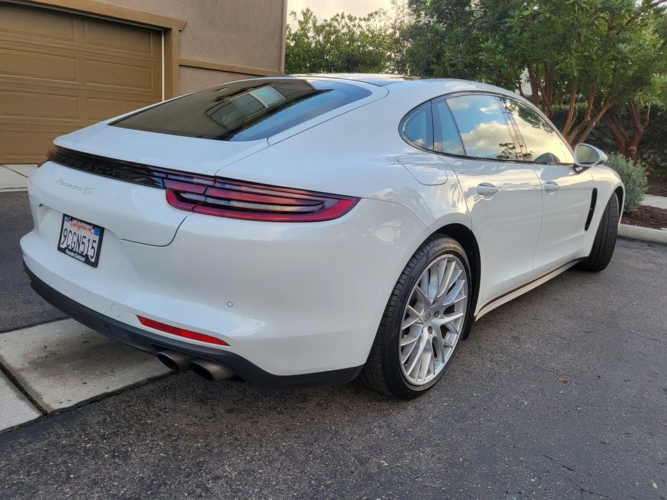 2018 Porsche 971 Panamera S - Image 17 of 31