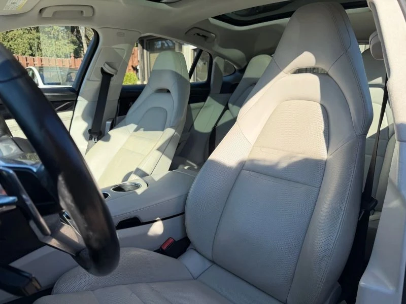 2018 Porsche 971 Panamera S - Image 10 of 12