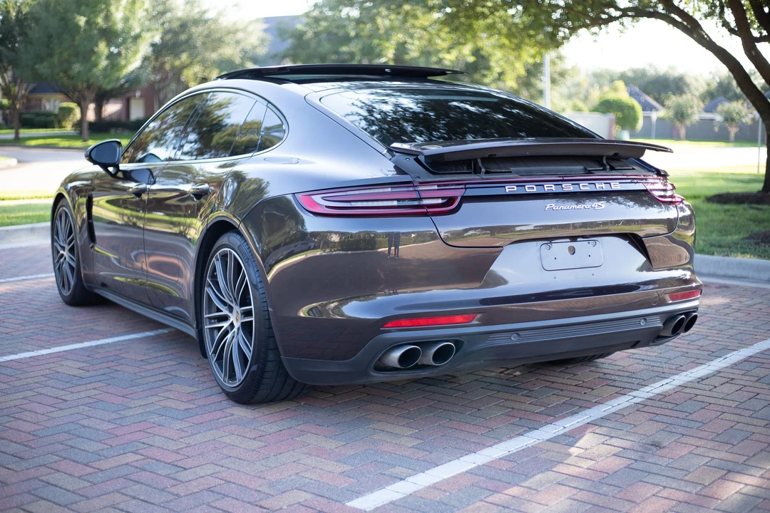 2018 Porsche 971 Panamera S - Image 14 of 31