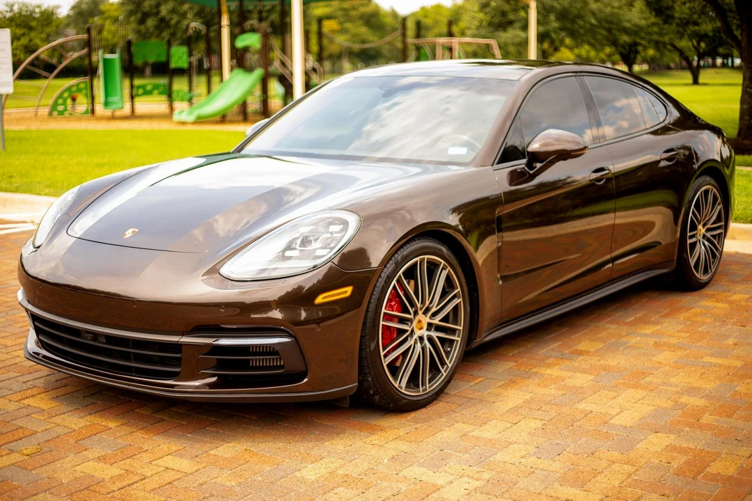 2018 Porsche 971 Panamera S - Image 9 of 31
