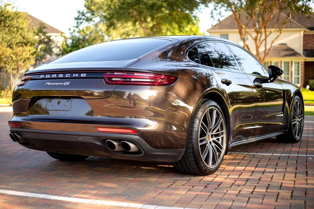2018 Porsche 971 Panamera S - Image 5 of 31