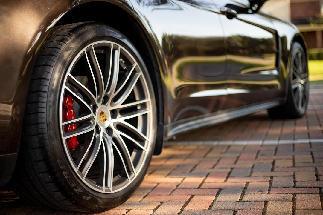 2018 Porsche 971 Panamera S - Image 19 of 31