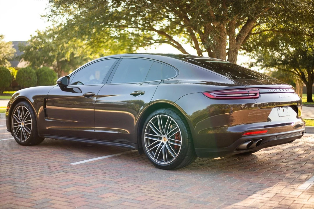 2018 Porsche 971 Panamera S - Image 4 of 31