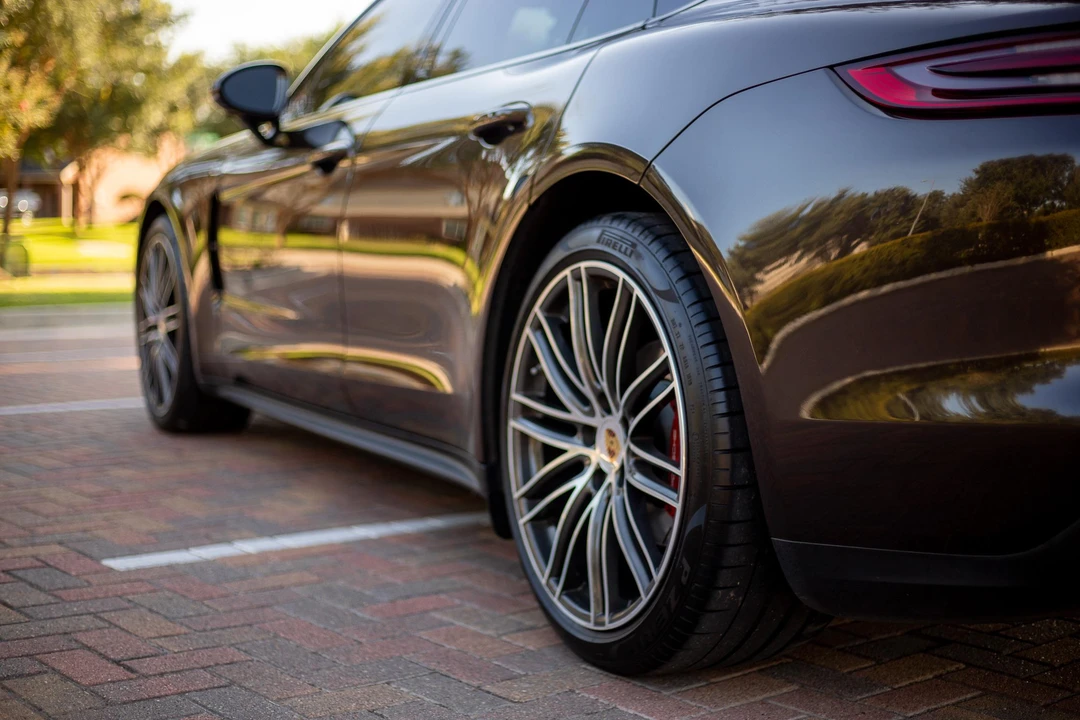 2018 Porsche 971 Panamera S - Image 17 of 31