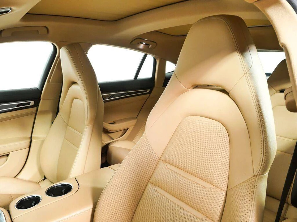 2018 Porsche 971 Panamera 4S - Image 5 of 5