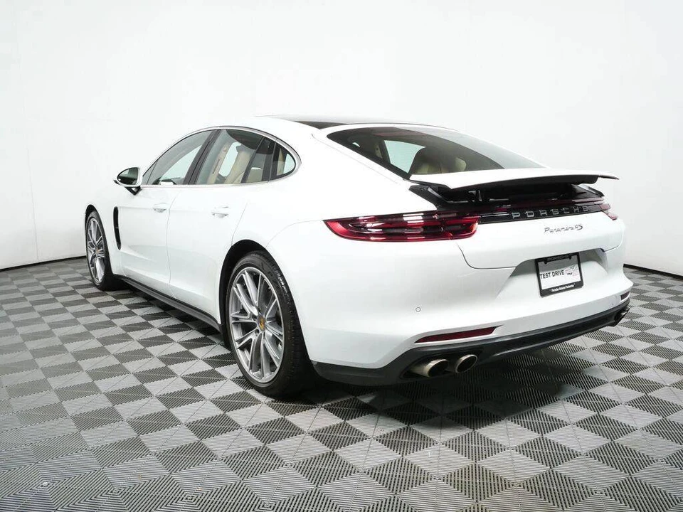 2018 Porsche 971 Panamera 4S - Image 3 of 5