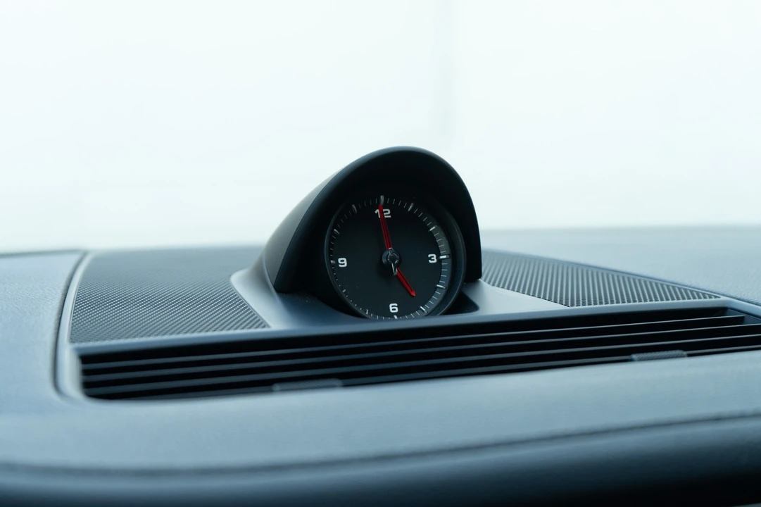 2018 Porsche 971 Panamera 4S - Image 21 of 31