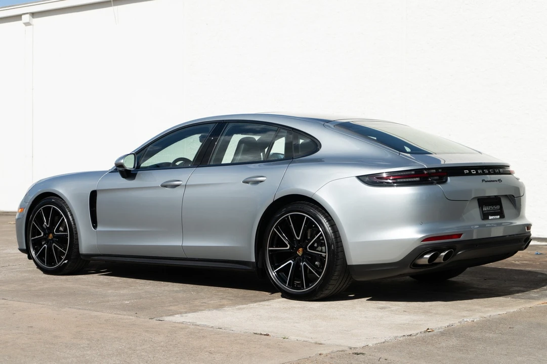 2018 Porsche 971 Panamera 4S - Image 4 of 31