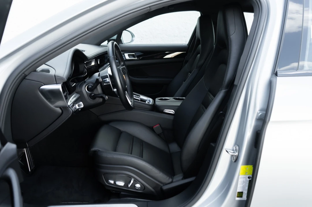 2018 Porsche 971 Panamera 4S - Image 6 of 31
