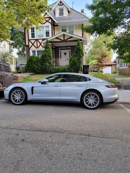 2018 Porsche 971 Panamera 4S - Image 3 of 9