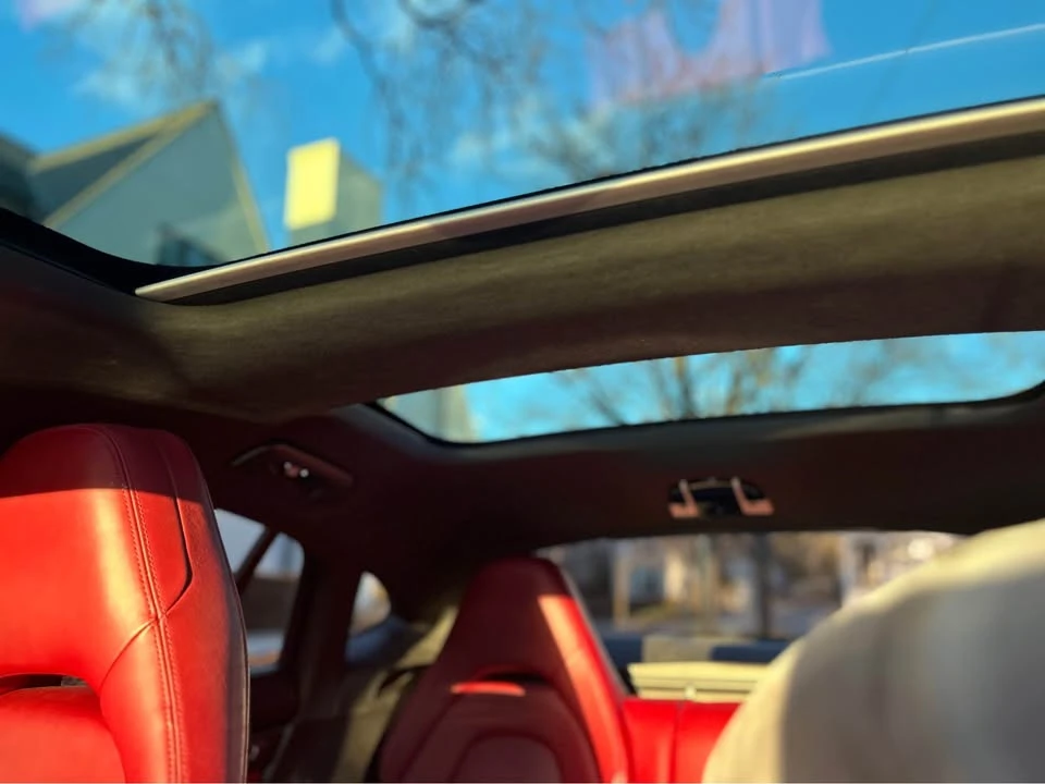 2018 Porsche 971 Panamera 4S - Image 7 of 10