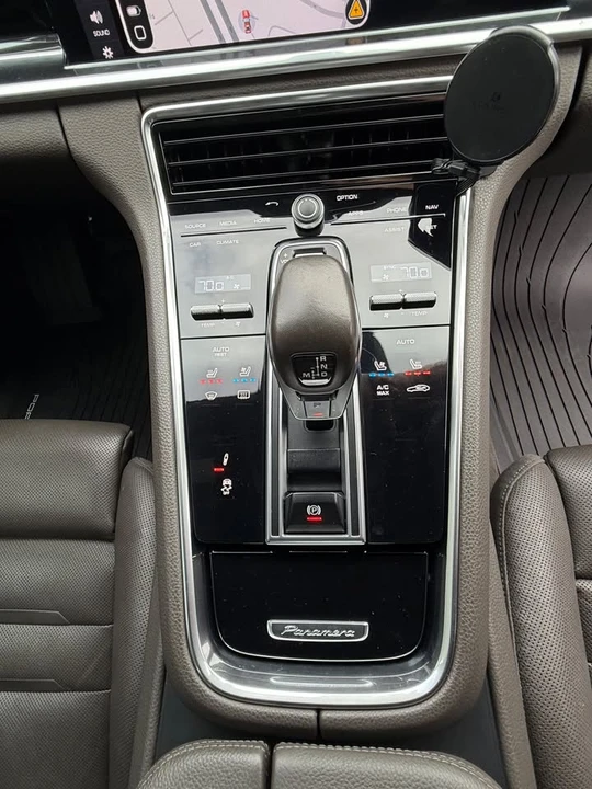2018 Porsche 971 Panamera 4S - Image 10 of 12