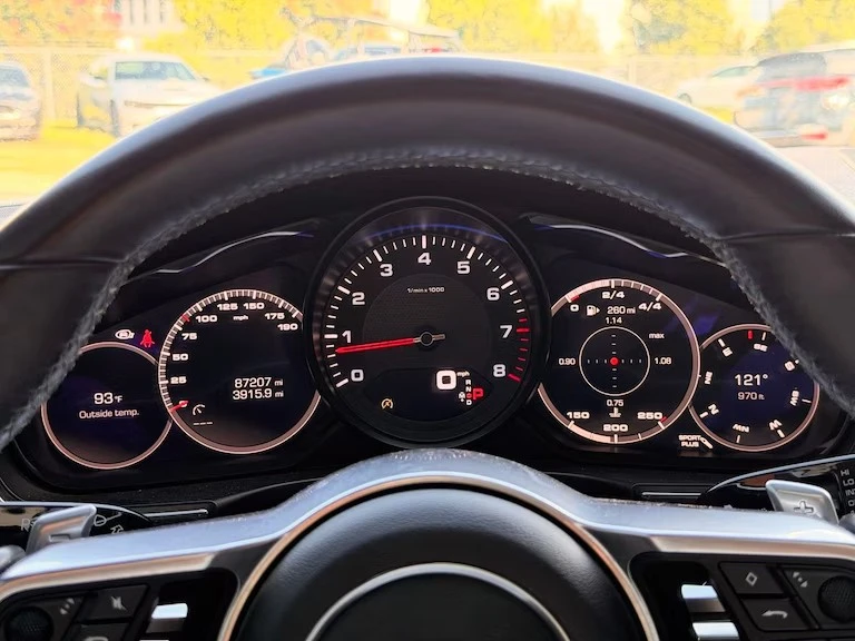 2018 Porsche 971 Panamera - Image 12 of 20