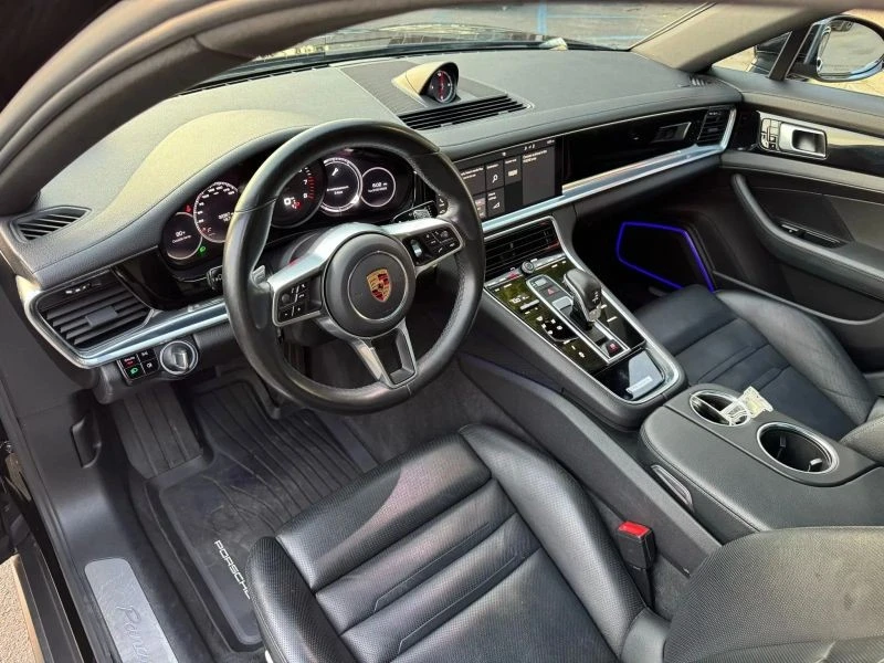 2018 Porsche 971 Panamera - Image 10 of 12