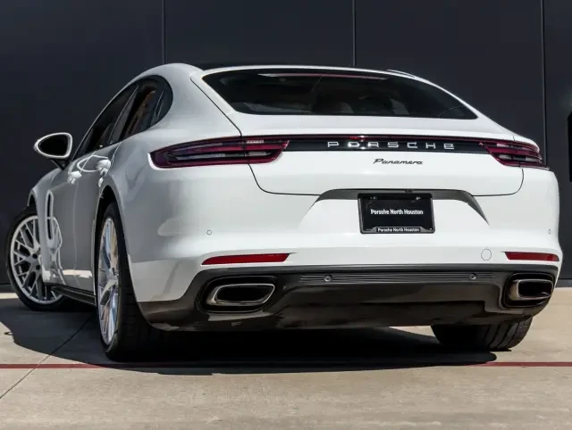 2018 Porsche 971 Panamera - Image 3 of 4