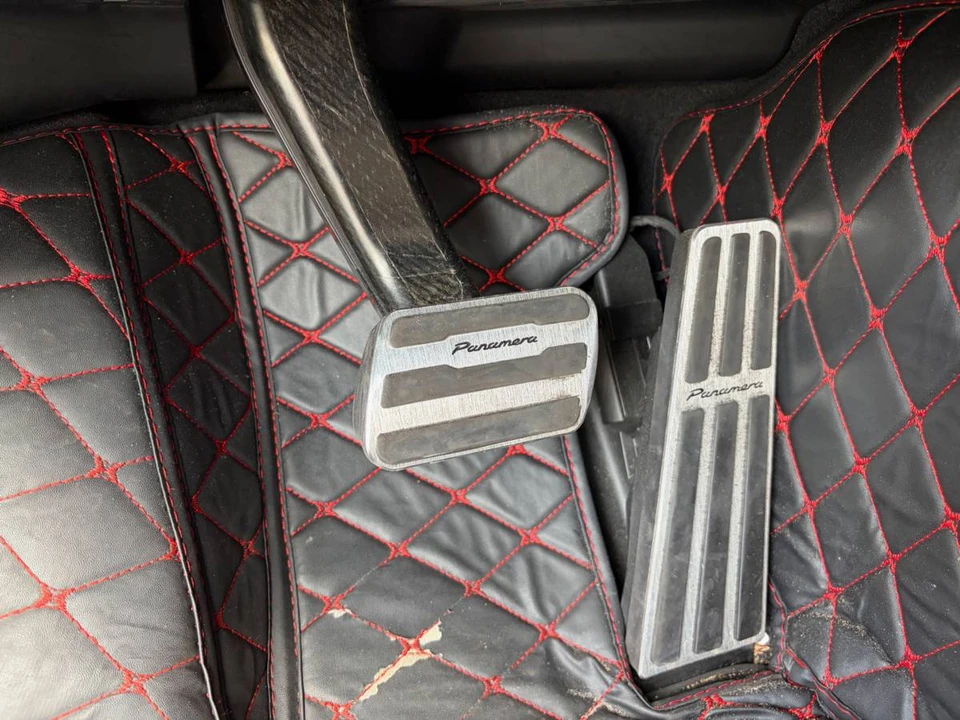 2018 Porsche 971 Panamera - Image 18 of 23