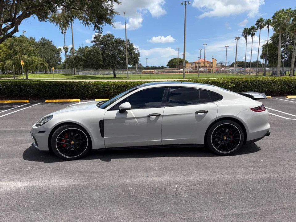 2018 Porsche 971 Panamera - Image 3 of 23