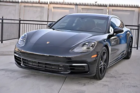 2018 Porsche Panamera E-Hybrid