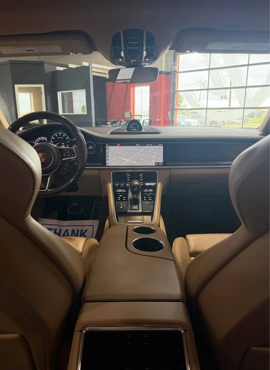 2018 Porsche 971 Panamera - Image 9 of 17
