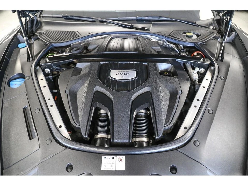 2018 Porsche 971 Panamera - Image 5 of 20