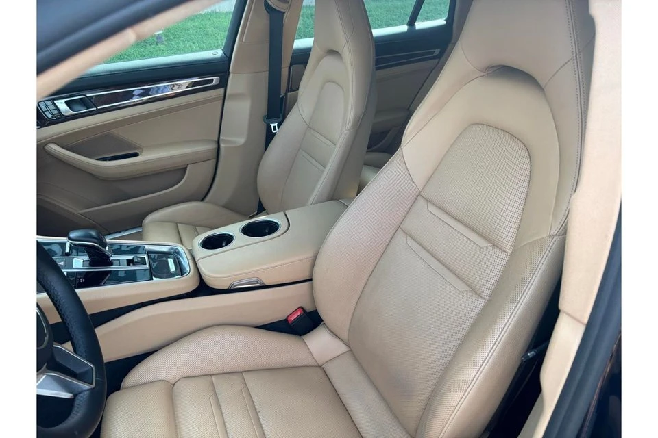 2018 Porsche 971 Panamera - Image 17 of 20