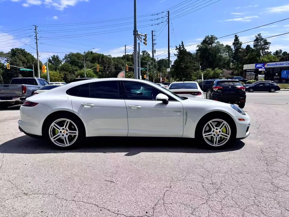 2018 Porsche 971 Panamera - Image 7 of 19