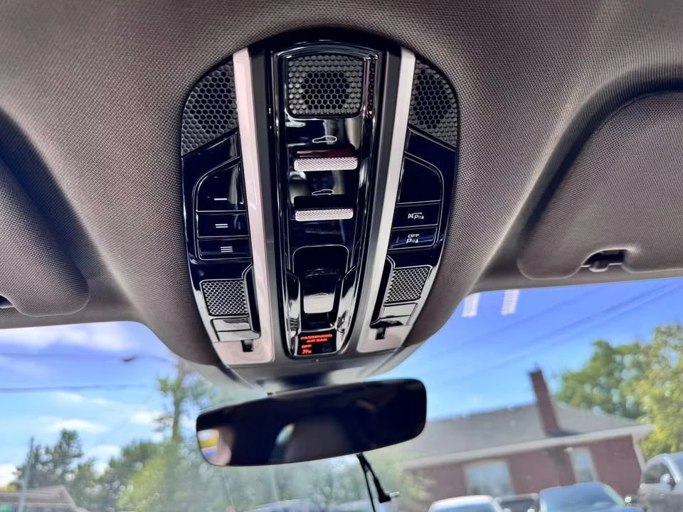 2018 Porsche 971 Panamera - Image 16 of 19
